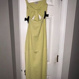 Elegant Yellow Dress